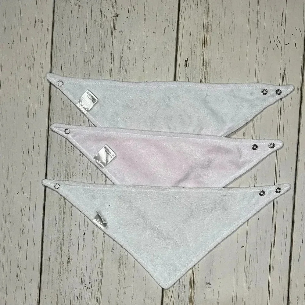 Head, Shoulders, Toes & Bows 3 pack Baby girls’ bandana bibs - Picture 3 of 3